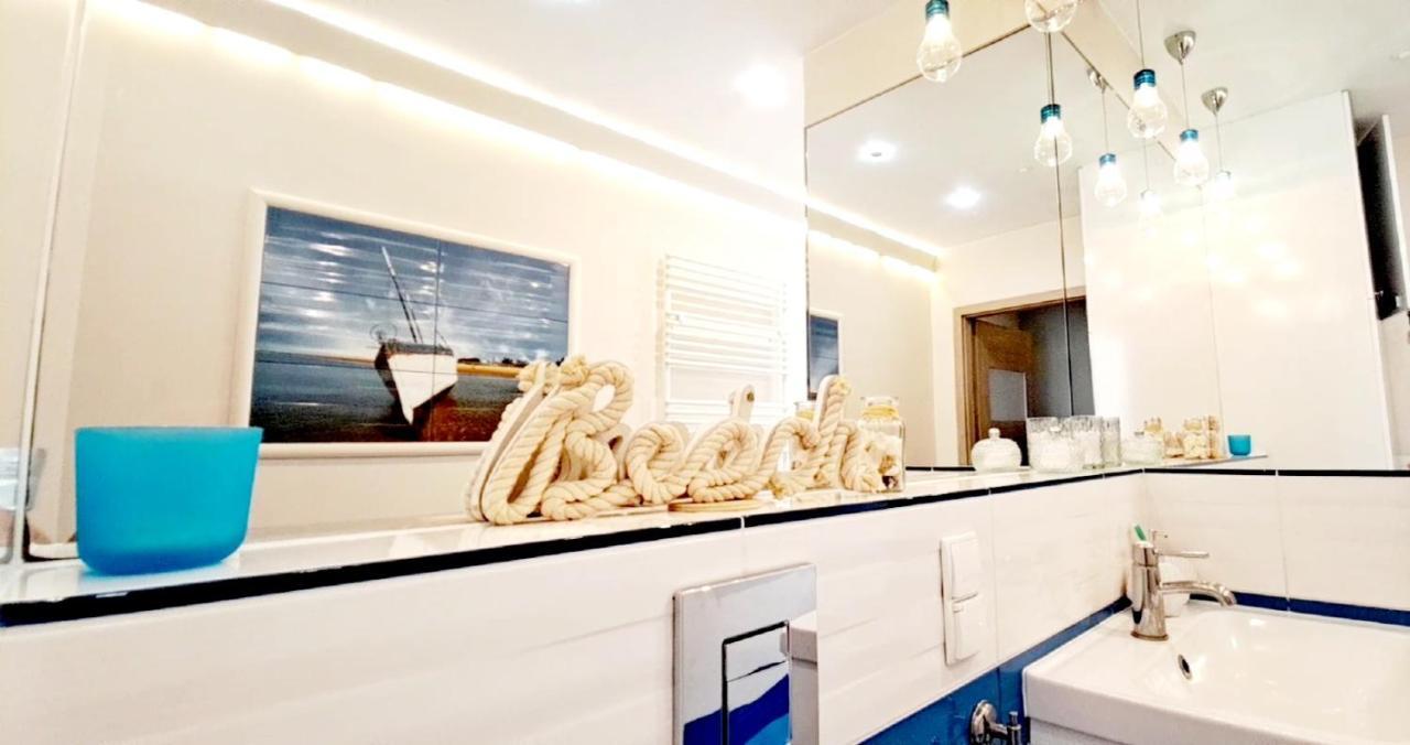 Marine Apartament Danzica Esterno foto